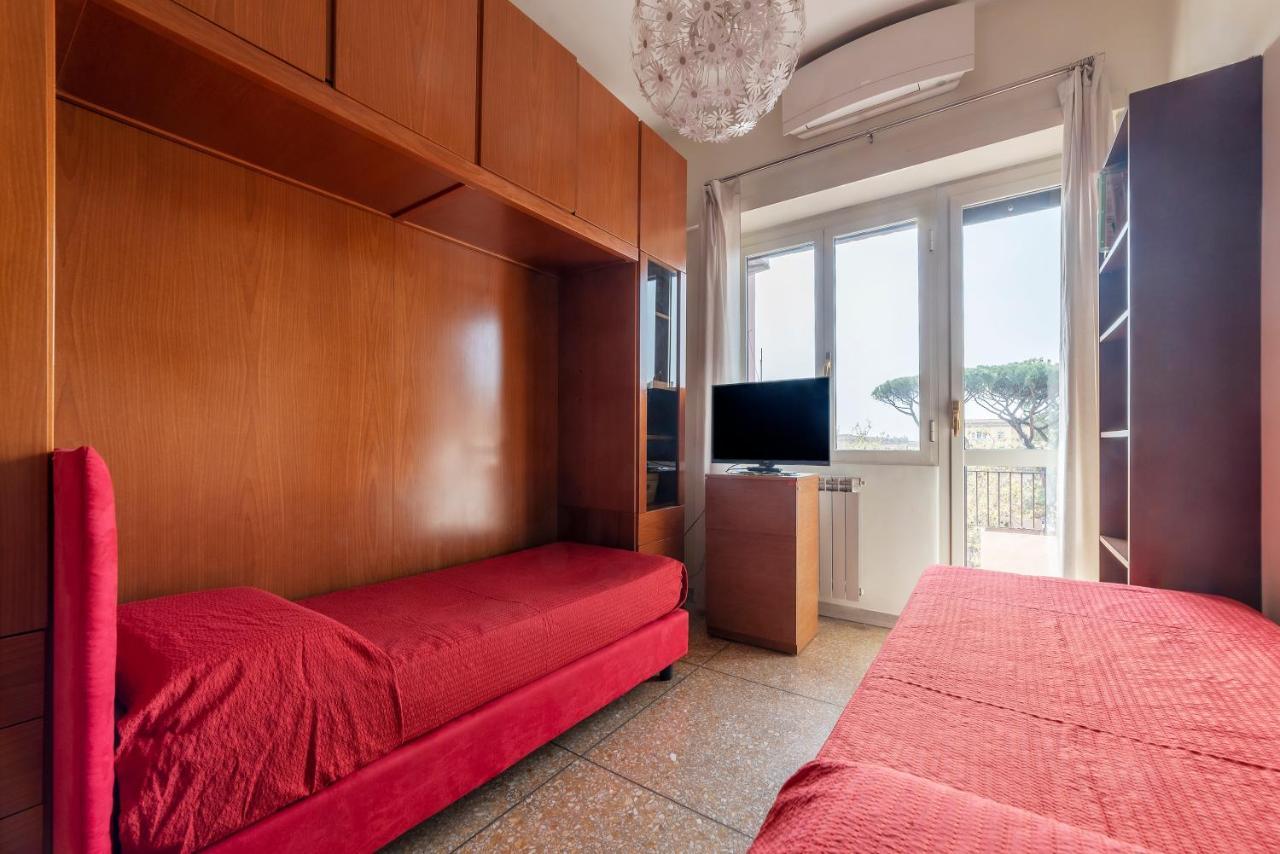 Monteverde Roomy Apartment Sun And Flowers 罗马 外观 照片