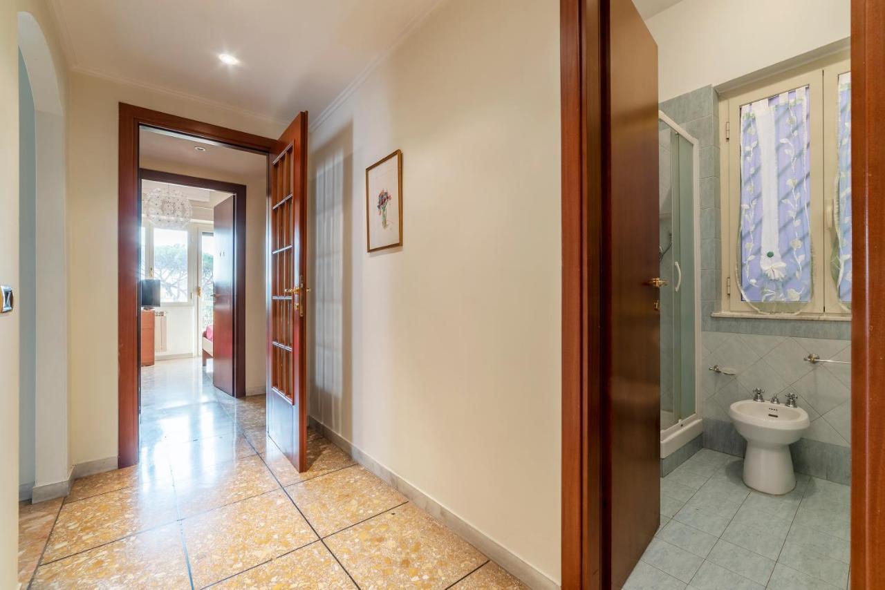 Monteverde Roomy Apartment Sun And Flowers 罗马 外观 照片